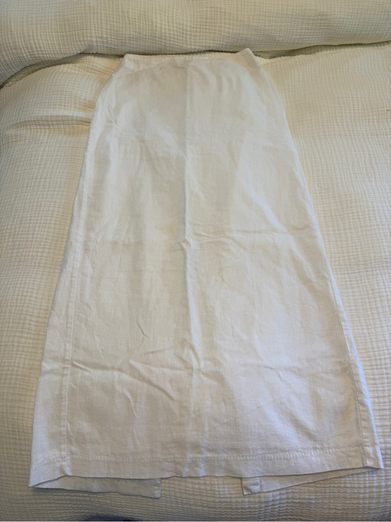 Abercrombie & Fitch Dresses & Skirts - Abercrombie - Linen Blend Midi Skirt - XXS